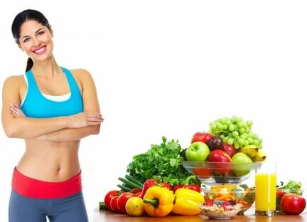 Полезни продукти и спортно момиче
